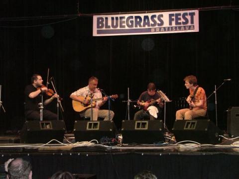 Kapela Grey Scale - Stano Palúch, Emil Formánek, Michal Barok, Michal Šimko Bluegrass Fest Bratislava 2006 - Grey Scale